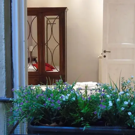 Duomo Classic Apartment *